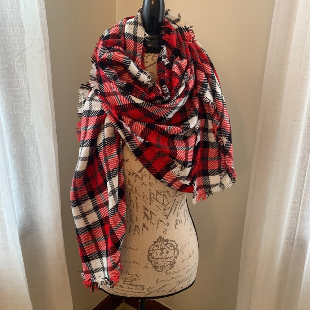 Plaid scarf